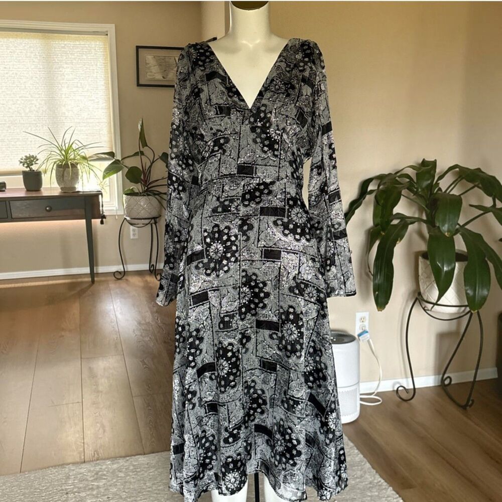 The Kooples Black Grey Dark Floral Chiffon Midi Dress Long Sleeve V-Neck NWT S